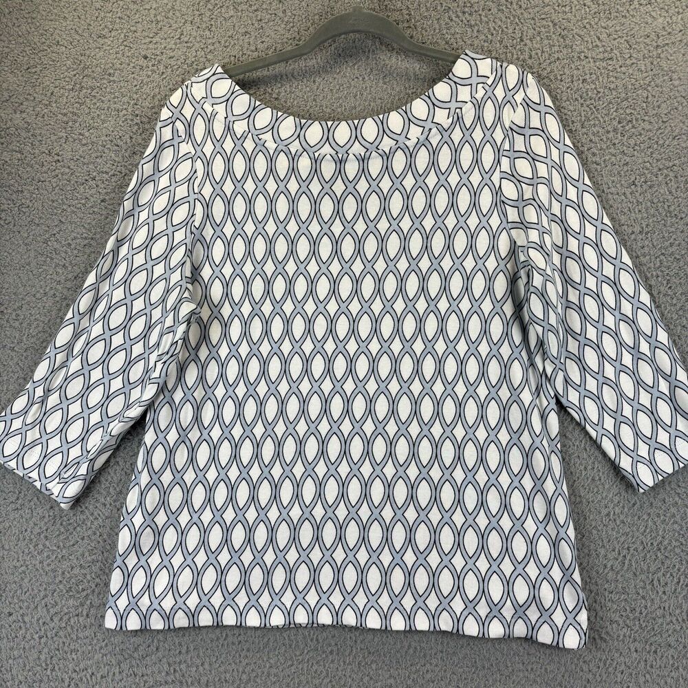 Chicos Top Large Beachy Coastal Nautical Convertible Geometric Twist-Neck Tee - Picture 9 of 10